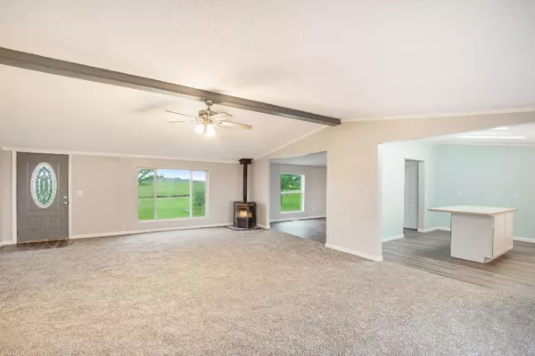 Eaton Rapids, MI 48827,5338 Bell Highway