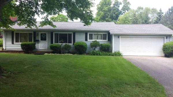 610 Brookside Drive, Allegan, MI 49010