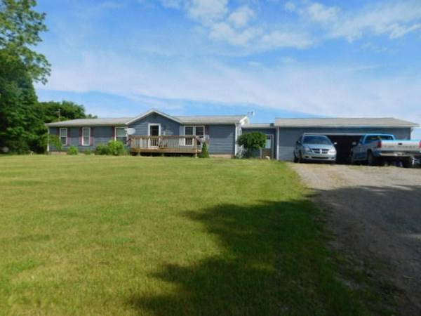 8580 E Arthur Road, Hesperia, MI 49421