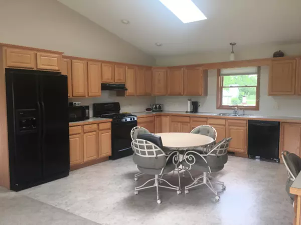 Shelby, MI 49455,1087 W Shelby Rd Road