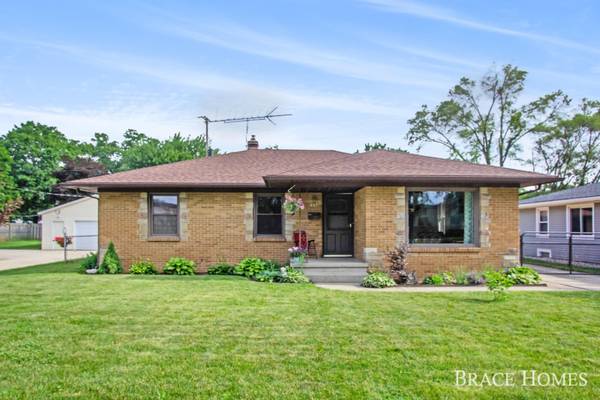 837 Floyd SW Street, Wyoming, MI 49509