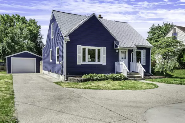 Wyoming, MI 49509,726 32nd SW Street