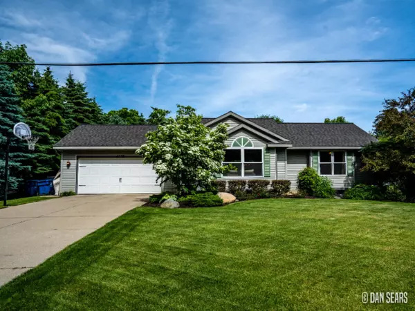 6358 40th Avenue, Hudsonville, MI 49426