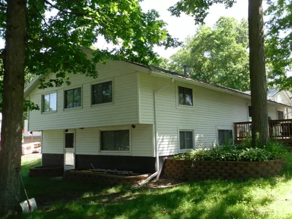 Manitou Beach, MI 49253,5129 Wildwood Drive