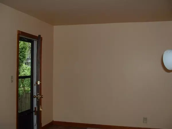 Wyoming, MI 49519,2427 Taft SW Avenue