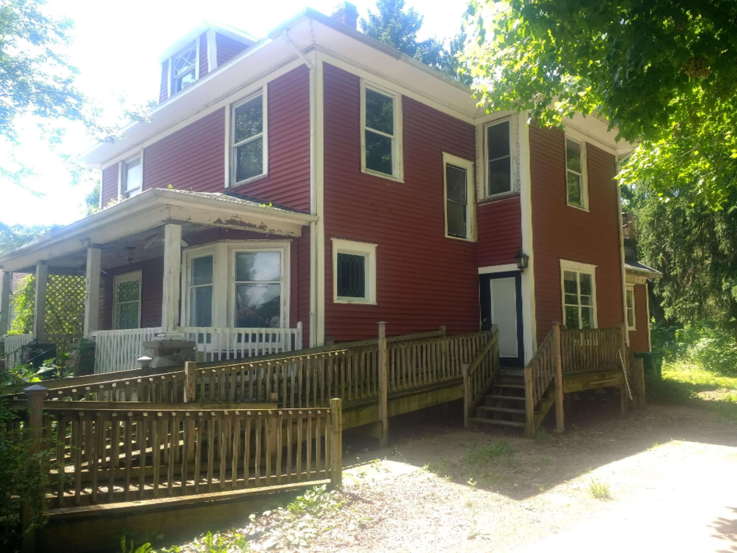 112 W St Marys Street, Decatur, MI 49045