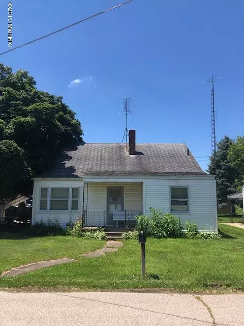 136 Campbell Street, Sturgis, MI 49091