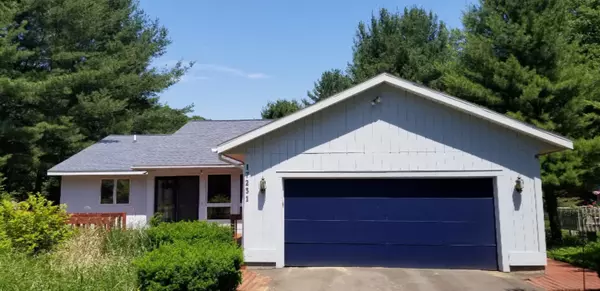 17231 Rolling Dunes Drive, West Olive, MI 49460