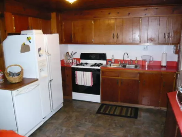 White Pigeon, MI 49099,16244 E Lake Drive