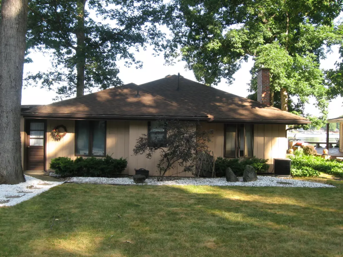 White Pigeon, MI 49099,16244 E Lake Drive