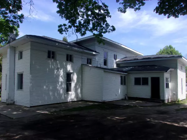 Decatur, MI 49045,213 N Phelps Street