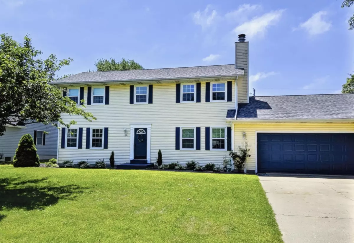 St. Joseph, MI 49085,1350 Country Knoll Place