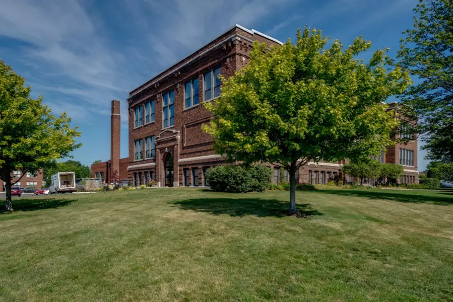 460 Broadway Street #304, South Haven, MI 49090