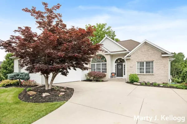 Wyoming, MI 49418,2587 Pine Dunes SW Drive