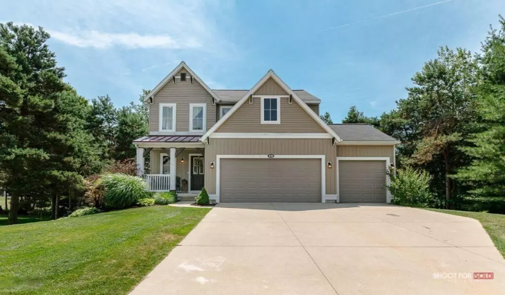 859 Katie Court, Norton Shores, MI 49441