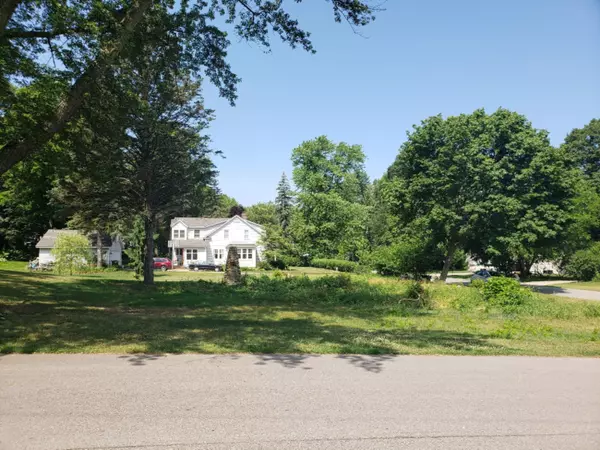 Holland, MI 49423,1196 Floral Street