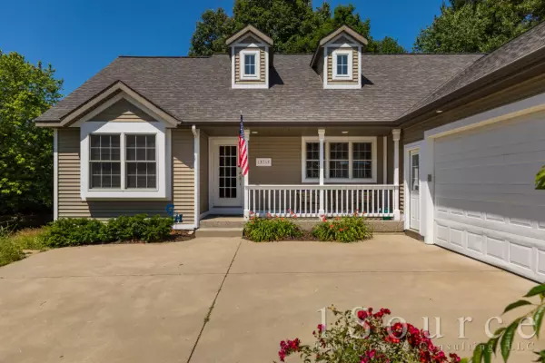 Grand Haven, MI 49417,13733 Cottage Drive