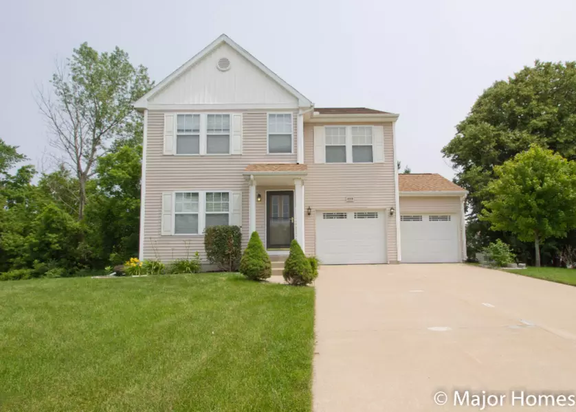 4504 Northbury SE Court, Kentwood, MI 49512