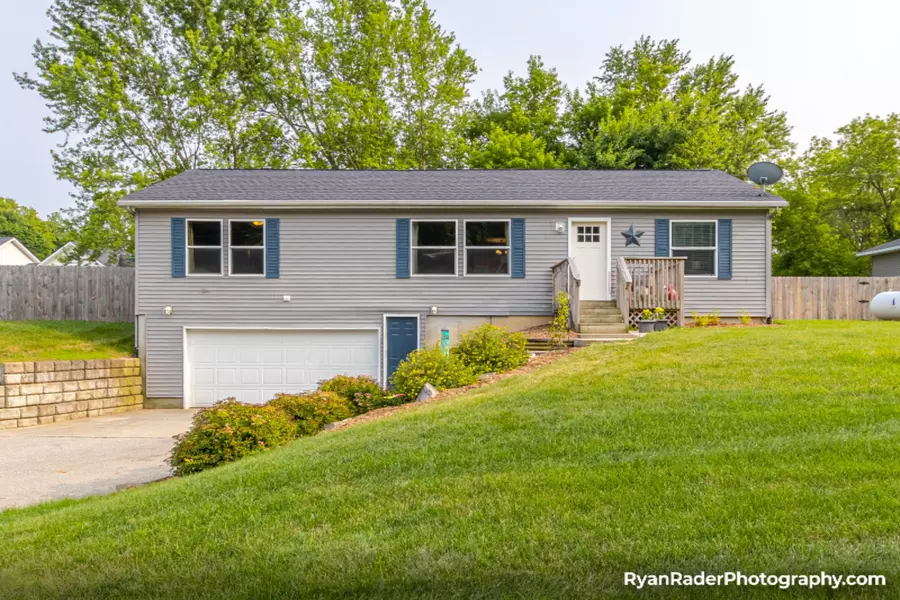 50 Quincy Street, Grandville, MI 49418