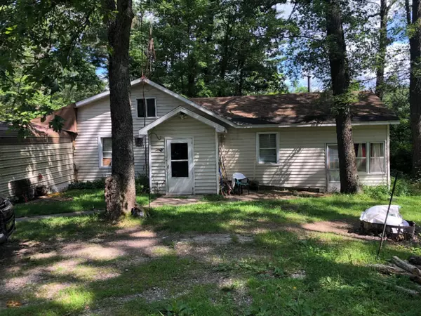 8794 Blue Lake Road, Twin Lake, MI 49457