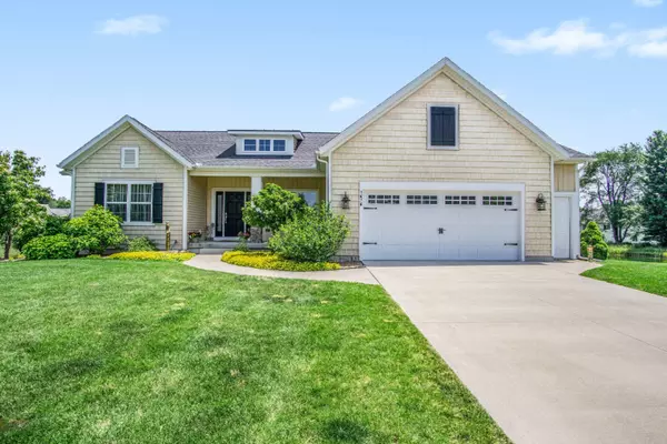Holland, MI 49424,1616 Kelly Ridge Drive