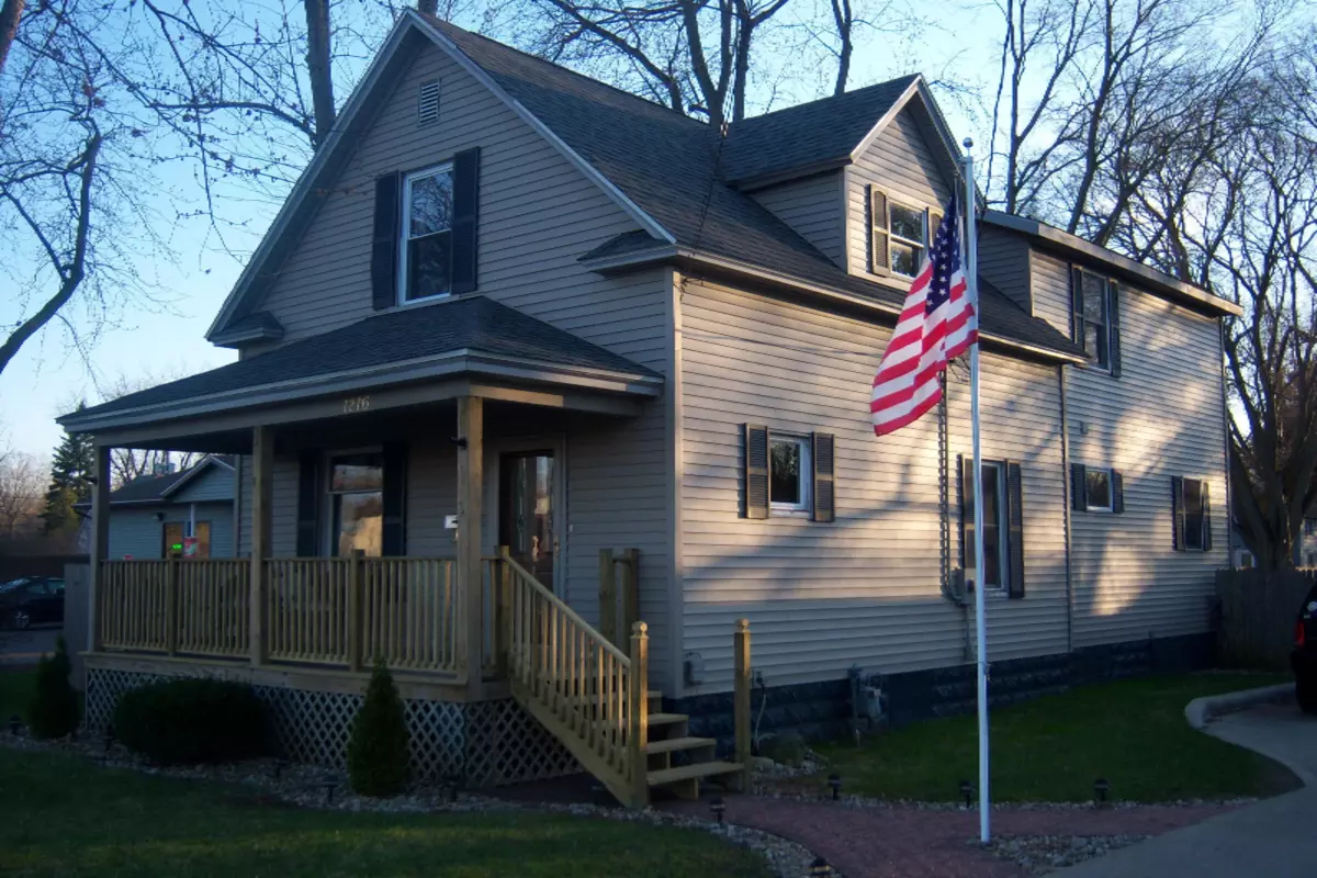 Niles, MI 49120,1216 Front Street