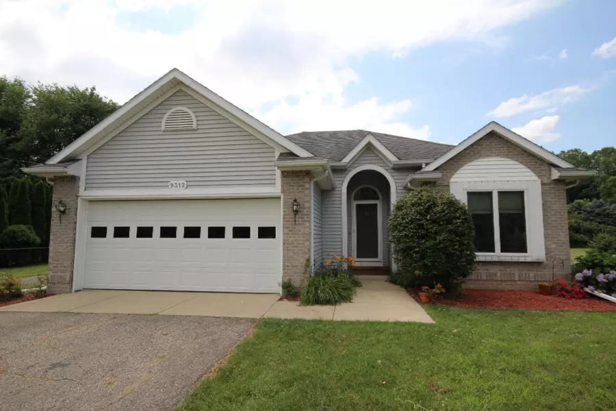 9312 S 24th Street, Portage, MI 49002