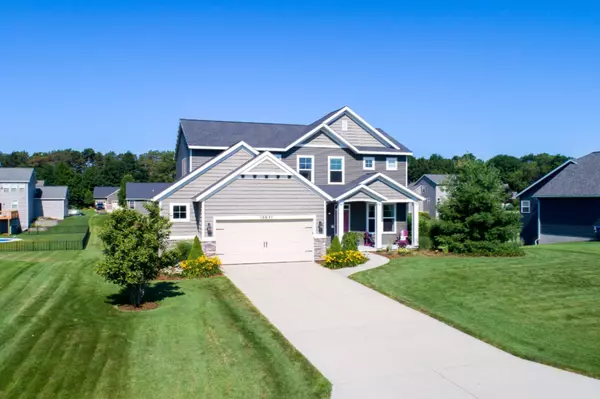 12931 Sweetbriar Drive, Grand Haven, MI 49417