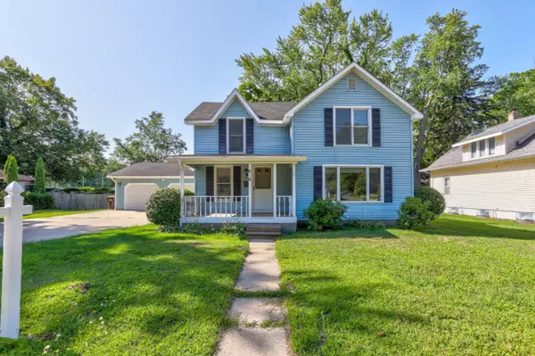 South Haven, MI 49090,816 Phoenix Street