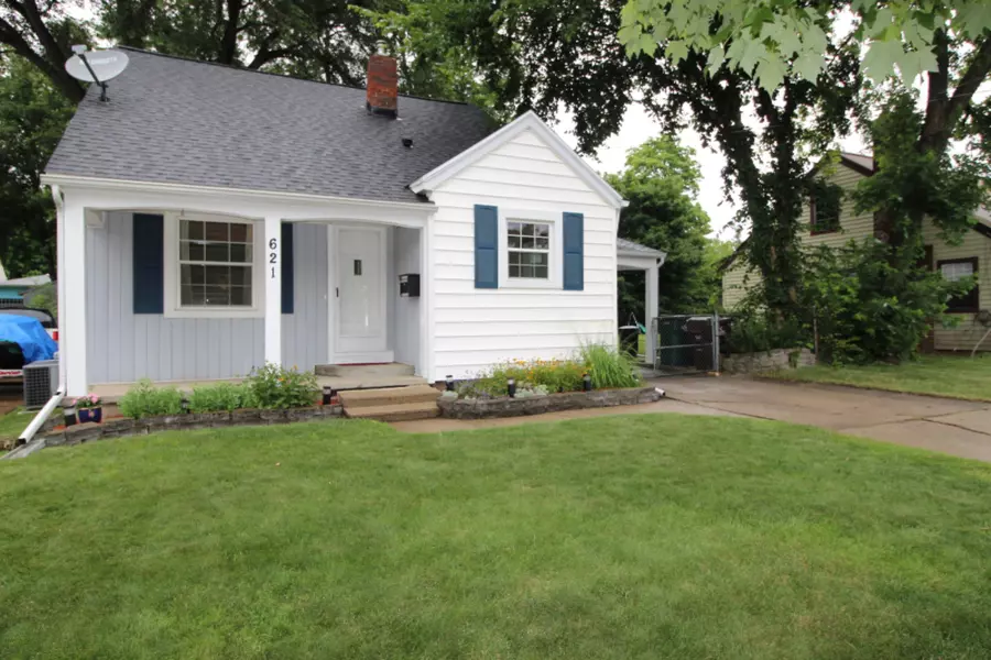 621 Lincoln Avenue, Lansing, MI 48910