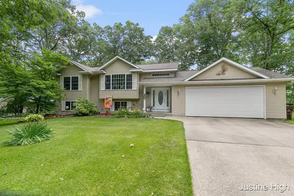 Pierson, MI 49339,3360 Shorecrest Drive