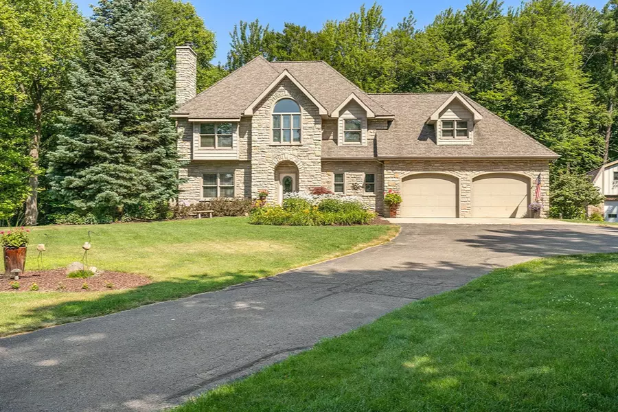 6285 145th Avenue, Holland, MI 49423