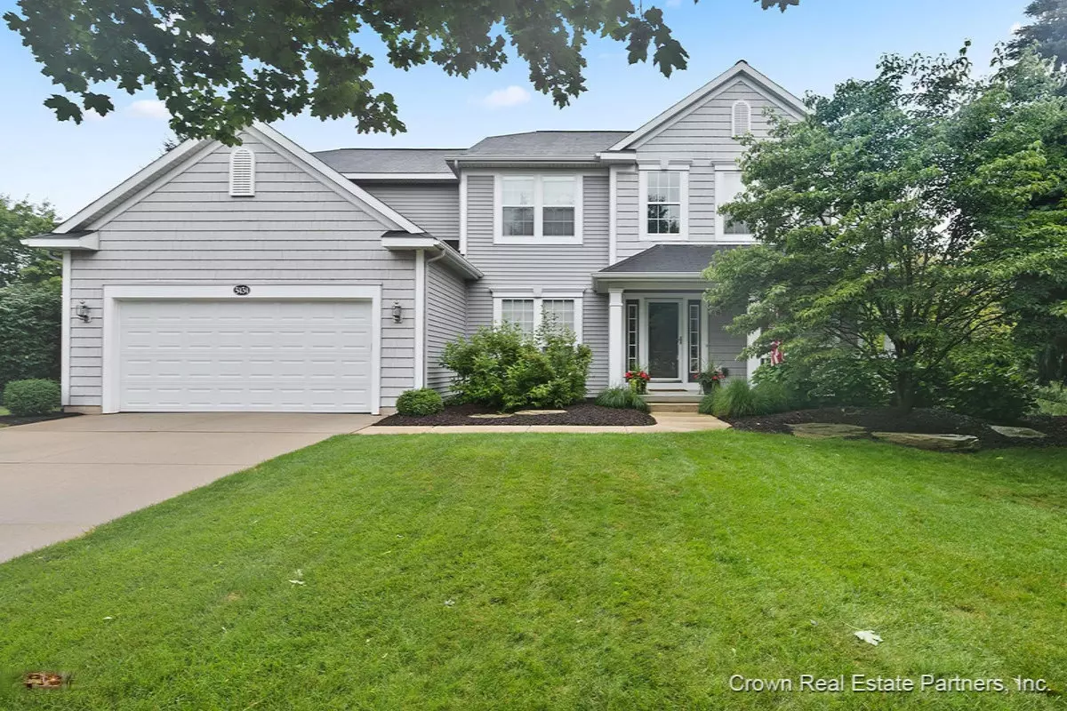 Ada, MI 49301,5434 Clemwood SE Court