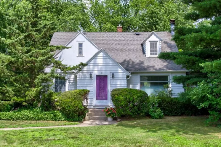 35 W 35th Street, Holland, MI 49423