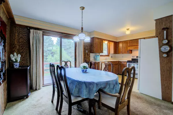 Zeeland, MI 49464,11157 Canyon Creek Drive