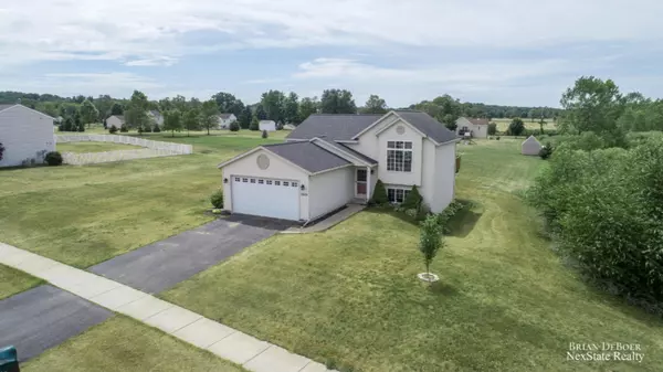 12169 Ives Meadow NE Lane, Cedar Springs, MI 49319