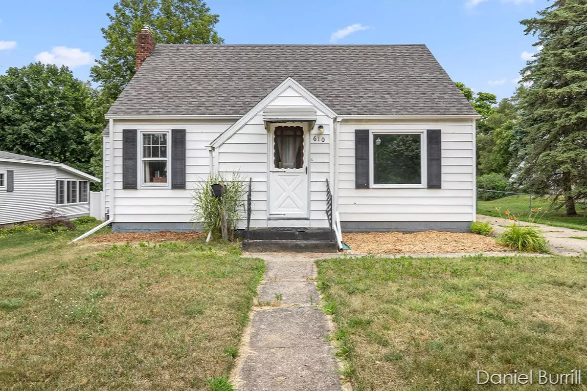 Wayland, MI 49348,610 W Superior Street