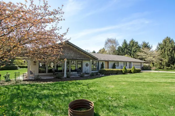 Spring Lake, MI 49456,15415 144th Avenue