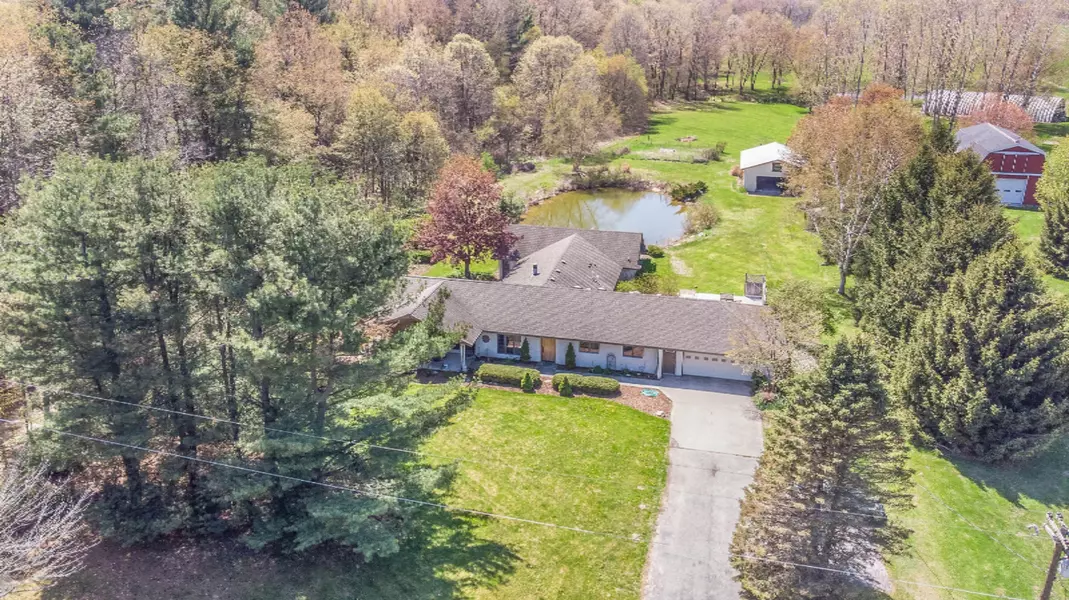 15415 144th Avenue, Spring Lake, MI 49456