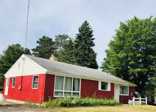 859 E Parkdale Avenue, Manistee, MI 49660