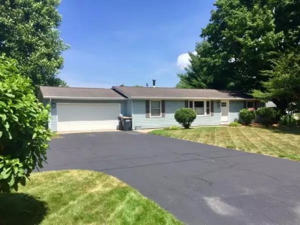 2290 Russell Road, Benton Harbor, MI 49022