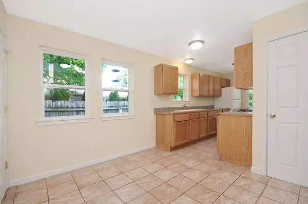 Portage, MI 49024,5812 Monticello Avenue