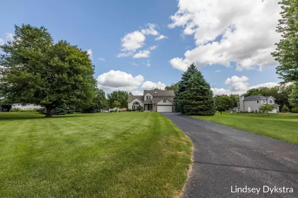 Alto, MI 49302,6100 Country Place Drive