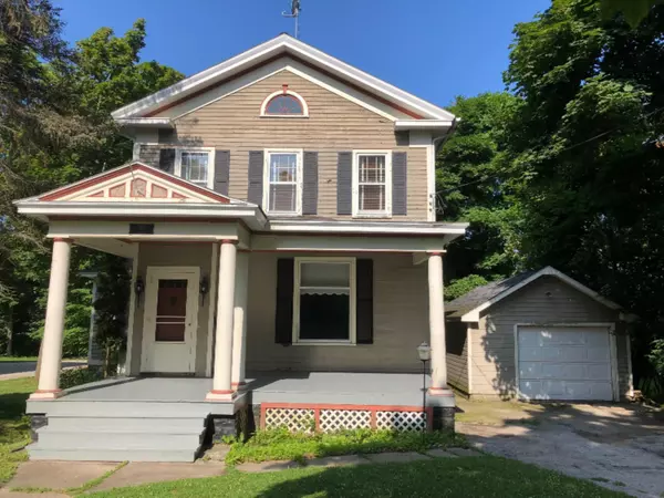 410 Cedar Street, Manistee, MI 49660