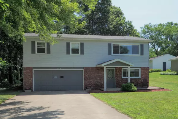 Scotts, MI 49088,9103 E Long Lake Drive