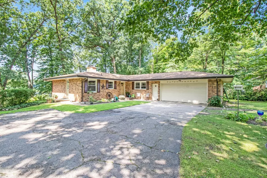 1432 Bond Street, Niles, MI 49120