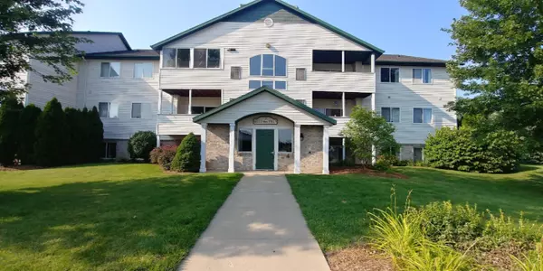 Caledonia, MI 49316,6579 Clover Court #204