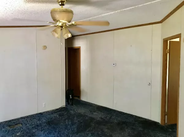 Coloma, MI 49038,79608 CR 376