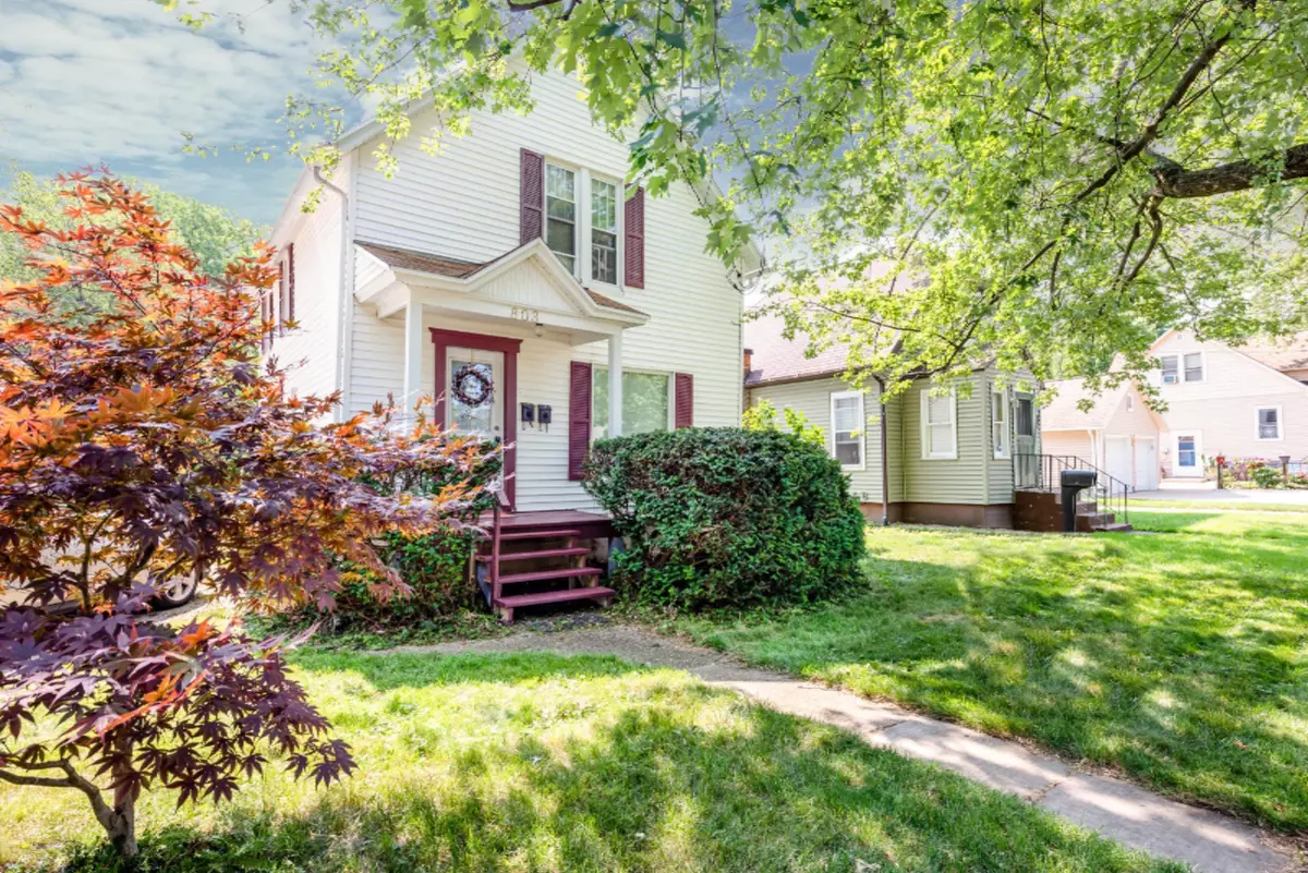 St. Joseph, MI 49085,803 Wayne Street