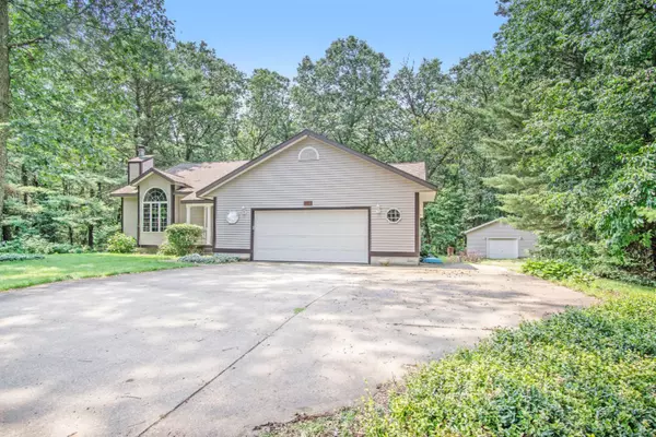 2441 Riverdale Drive, Twin Lake, MI 49457